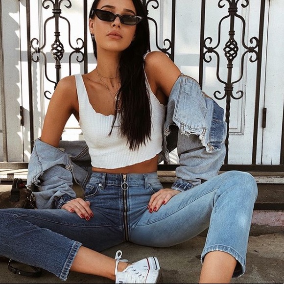 'Tori' Ribbed Cropped Tank Top - Picture 2 of 6